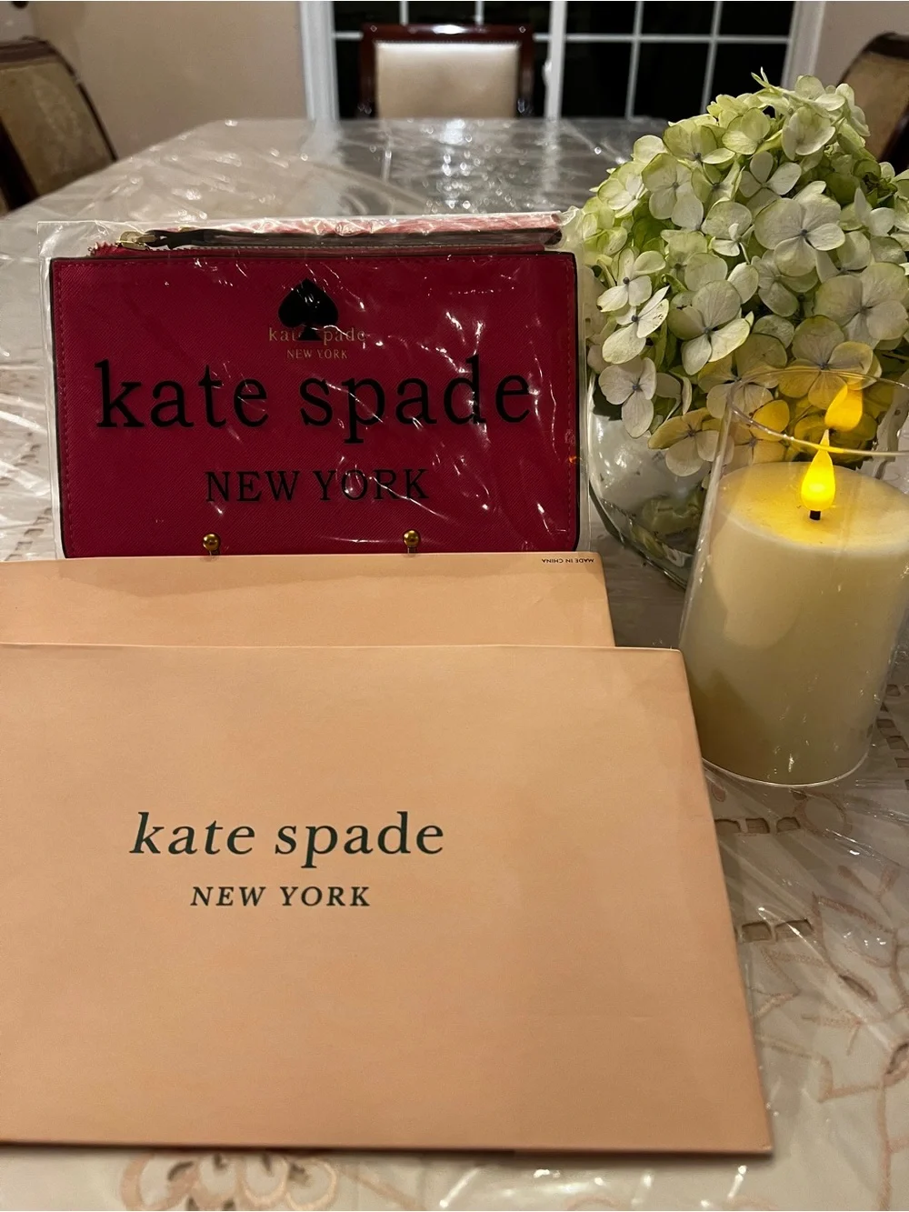 Kate Spade New York Pink Saffiano Wristlet Clutch NWT $88 MSRP Gift Packaging
